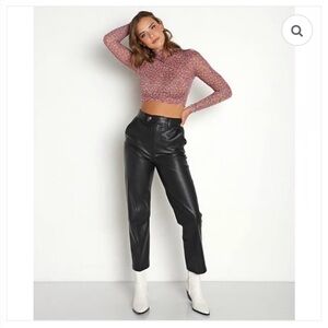 Levi’s Premium Black Faux Leather Pants “Math Club Slacks” Size 29 Straight Leg